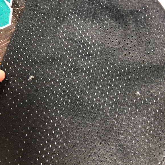 Vintage CCM Disney Mighty Ducks hockey jersey - Picture 7 of 8